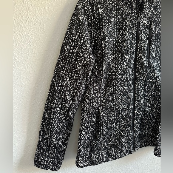 🌟 Marc New York black and white zip-up sweater size XS - Picture 6 of 7